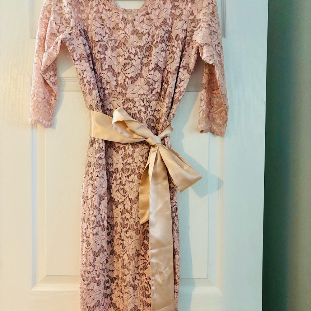 Elegant Lace Dress with Satin Bow